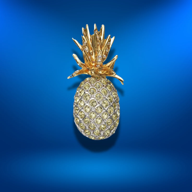 Pineapple Pin – Ann Hand