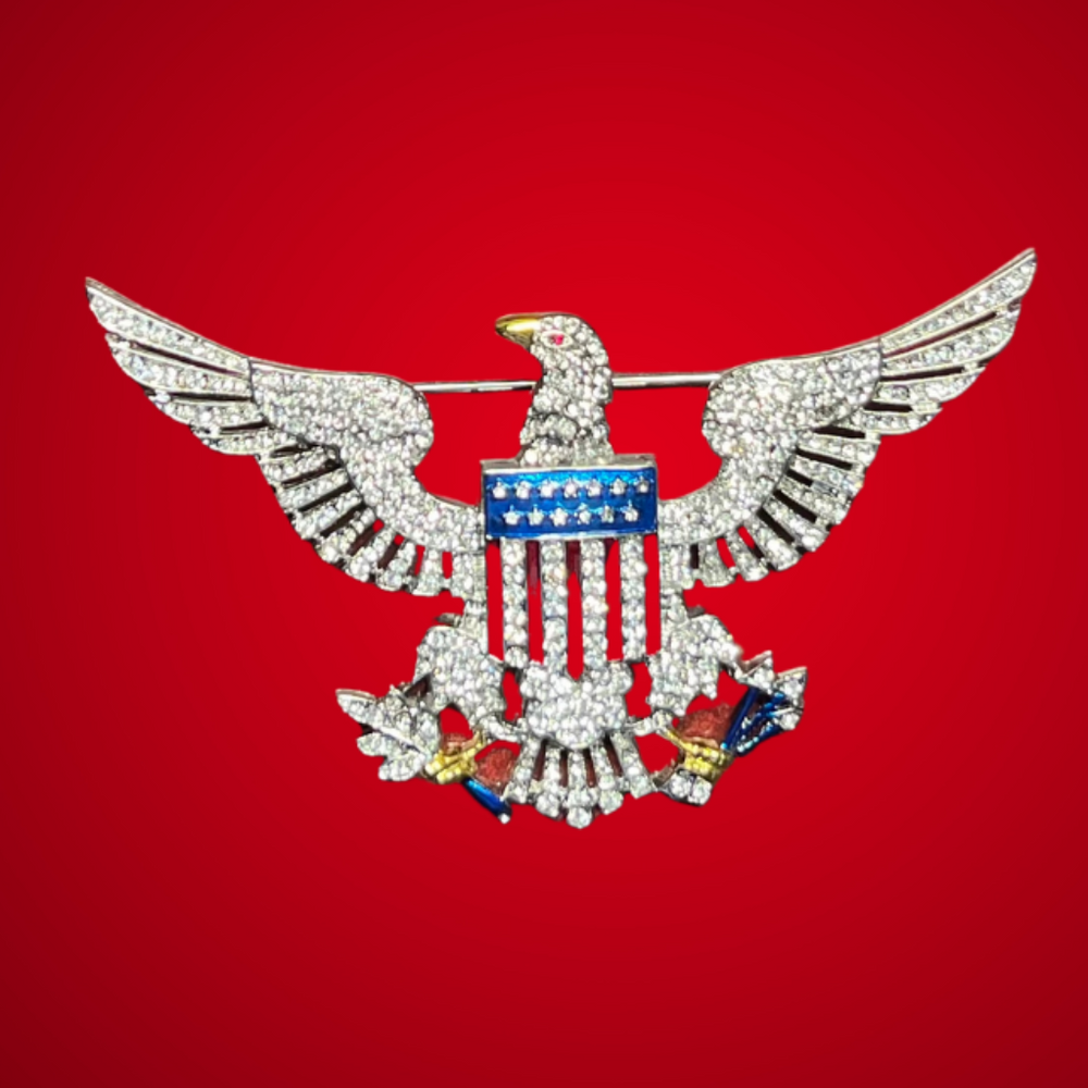 USA Made American Eagle In Flight Hat Pin - Silver Pewter Lapel Pin